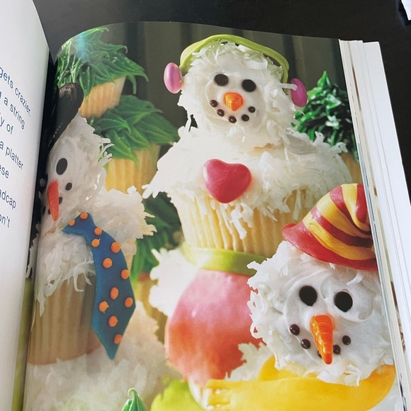 Hello, Cupcake! Cookbook by Karen Tack & Alan Richardson - Picture 9 of 13